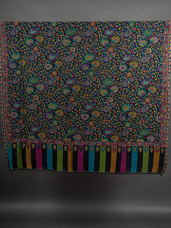 Fine Wool Shawl (608)